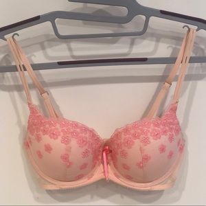 Victoria Secret ‘Very Sexy’ Balconet Bra